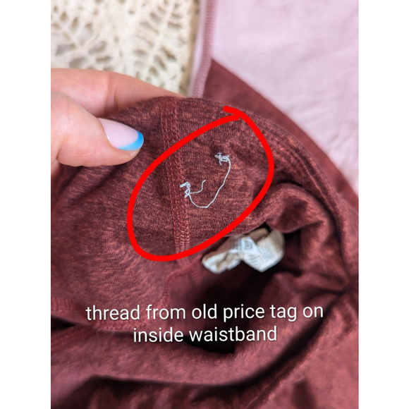 Women's OLD NAVY Active Elevate Leggings L Red Pink Colorblock - Picture 8 of 9